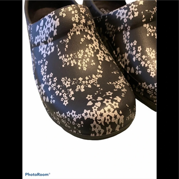 Crocs Triple Comfort Clog Sz 6 - Picture 2 of 8